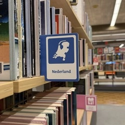 Voor in de kast
